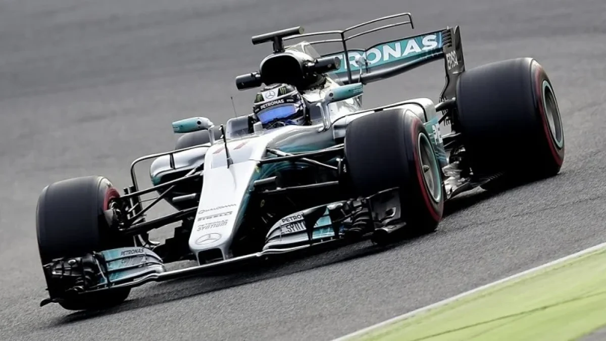 KUALIFIKASI F1 AUSTRIA 2017, BOTTAS Raih Pole Position Disusul Vettel