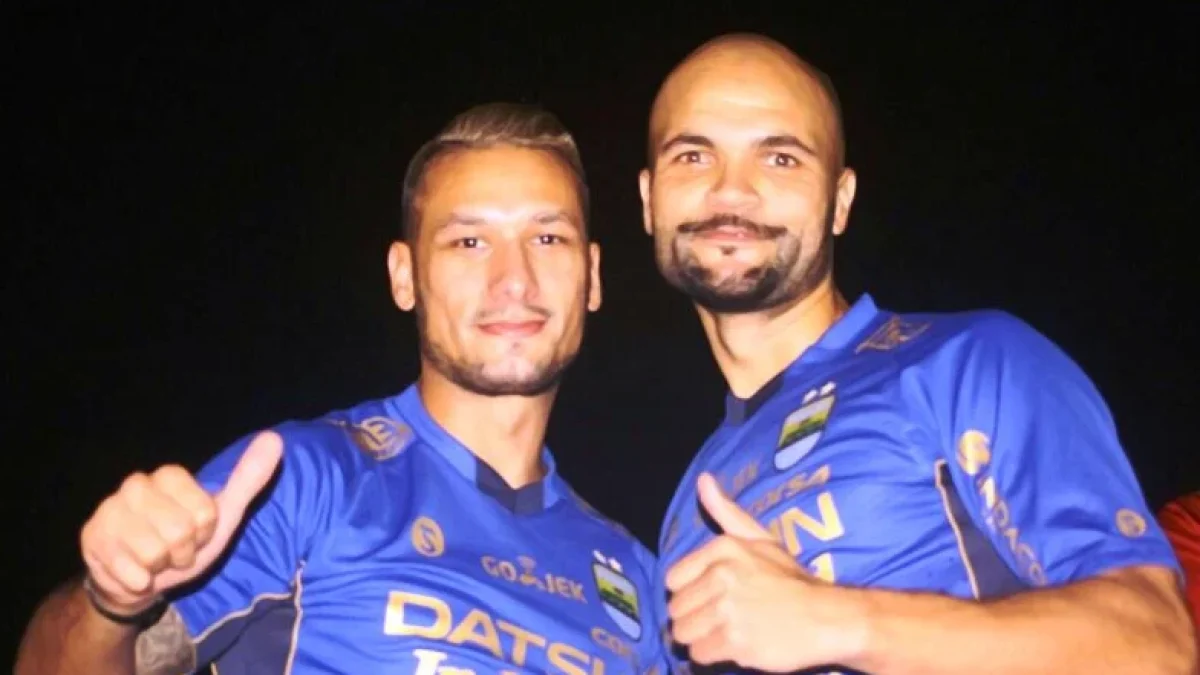Kabar Persib Bandung Terbaru 2017: Lini Depan Ompong Butuh Predator Haus Gol
