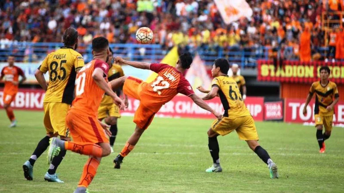 Live Score Borneo FC vs Mitra Kukar, Skor 1-0 FT Liga 1 Gojek Traveloka (11/7/17)