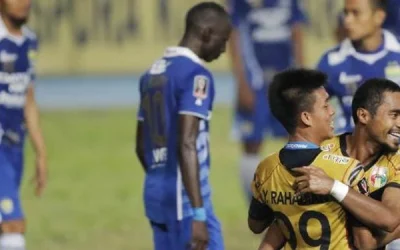 Prediksi Line-Up Pemain Mitra Kukar VS Persib Bandung, Liga 1 Gojek Traveloka Pekan 15 (15/7/2017)
