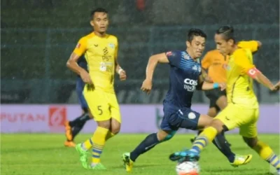 Siaran Langsung Persegres Gresik United Vs Arema FC, Jadwal Liga 1 Gojek Traveloka (12/7/2017) Malam Ini