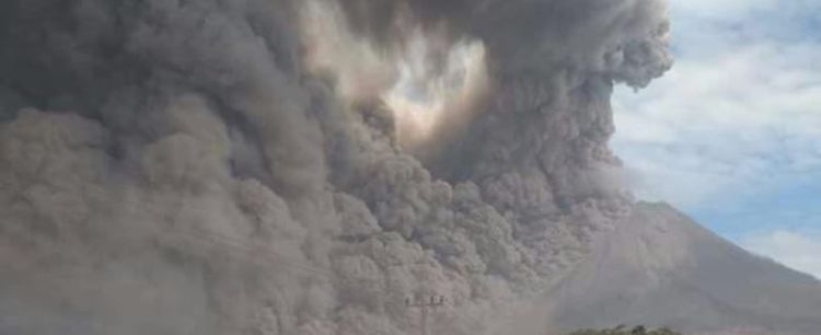 Berita Terkini Gunung Sinabung 20 Kali Erupsi Waspada Siaga 1
