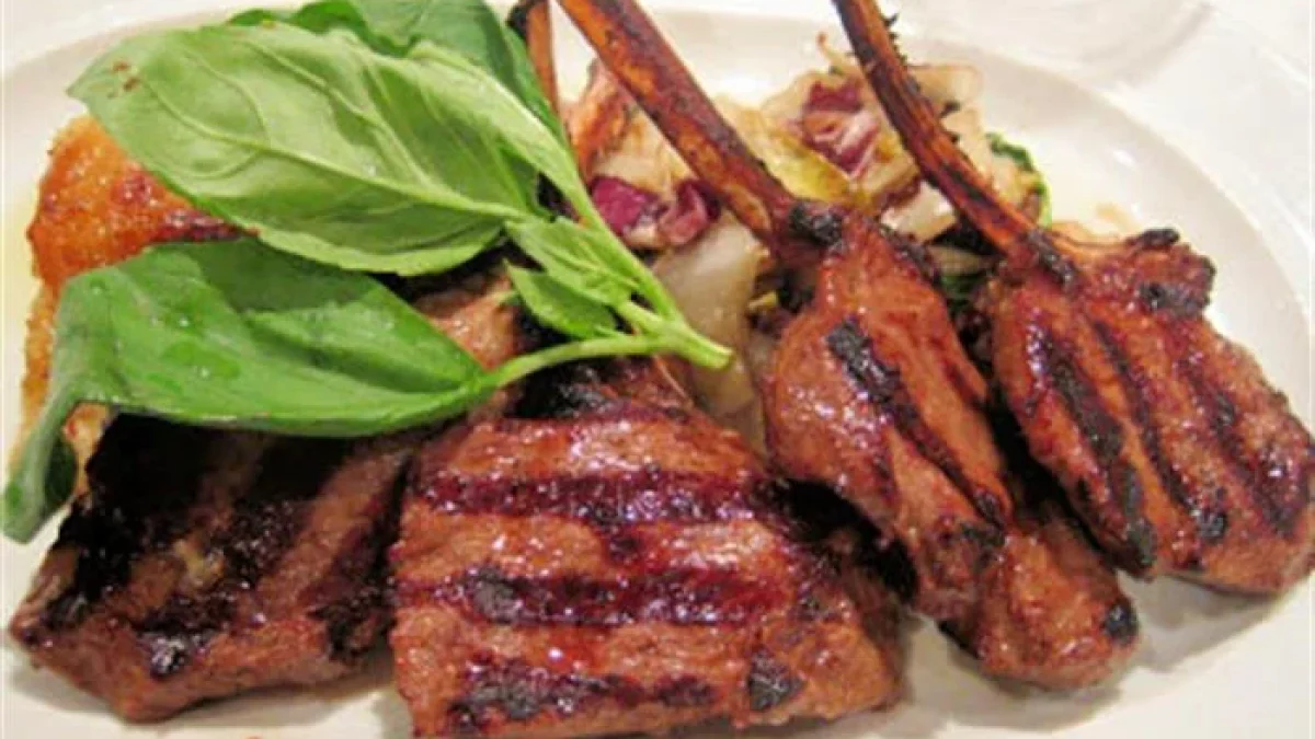 Menu Spesial Idul Adha Kekinian: Kambing Bakar Madu Yang Yummy Banget