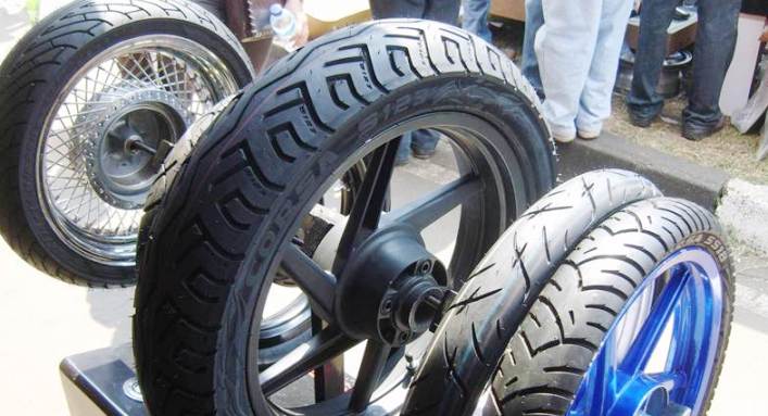 Daftar Harga Ban Motor Yamaha Terbaru Corsa IRC Dunlop Tubeless