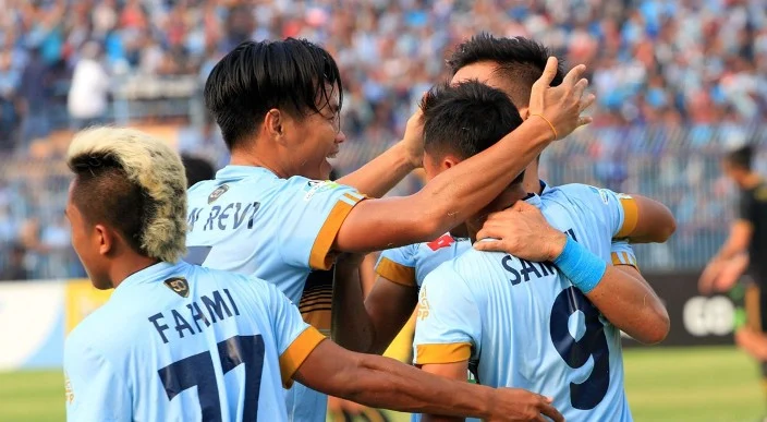 Hasil Persela Vs Persegres Gresik United, Live Skor 2-0 FT Gojek Traveloka Liga 1 Hari Ini Pekan ke 27