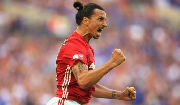 Zlatan Ibrahimovic Mendapatkan Sabuk Gelar Juara Petinju Inggris