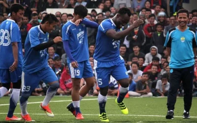 Inilah Pelatih Baru Persib Bandung Musim Depan