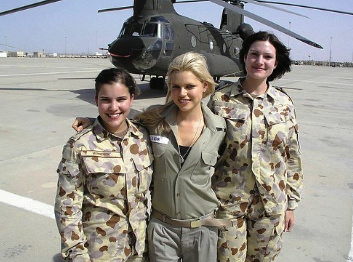 Tentara Wanita Australia Cantik