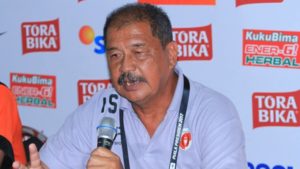 Yusack Sutanto Mantan Pelatih Perseru Serui