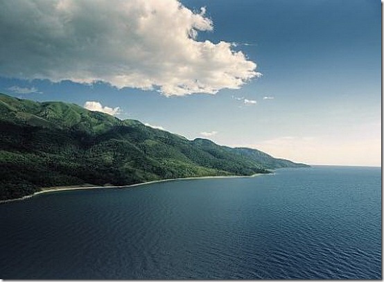 10 Danau Terdalam Didunia, Danau Tanganyika