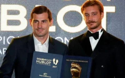 Iker Casillas Meraih Penghargaan Golden Foot 2017
