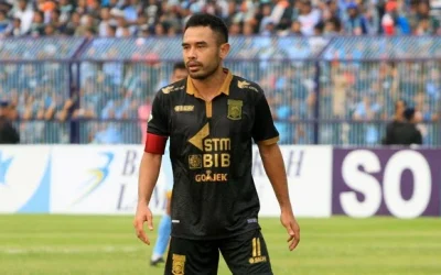 Berita Liga 1 Gojek Traveloka 2017, Ponaryo Astaman Resmi Gantung Sepatu