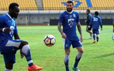 3 Strategi Ampuh Persib yang Membuat Sriwijaya FC Mati Kutu