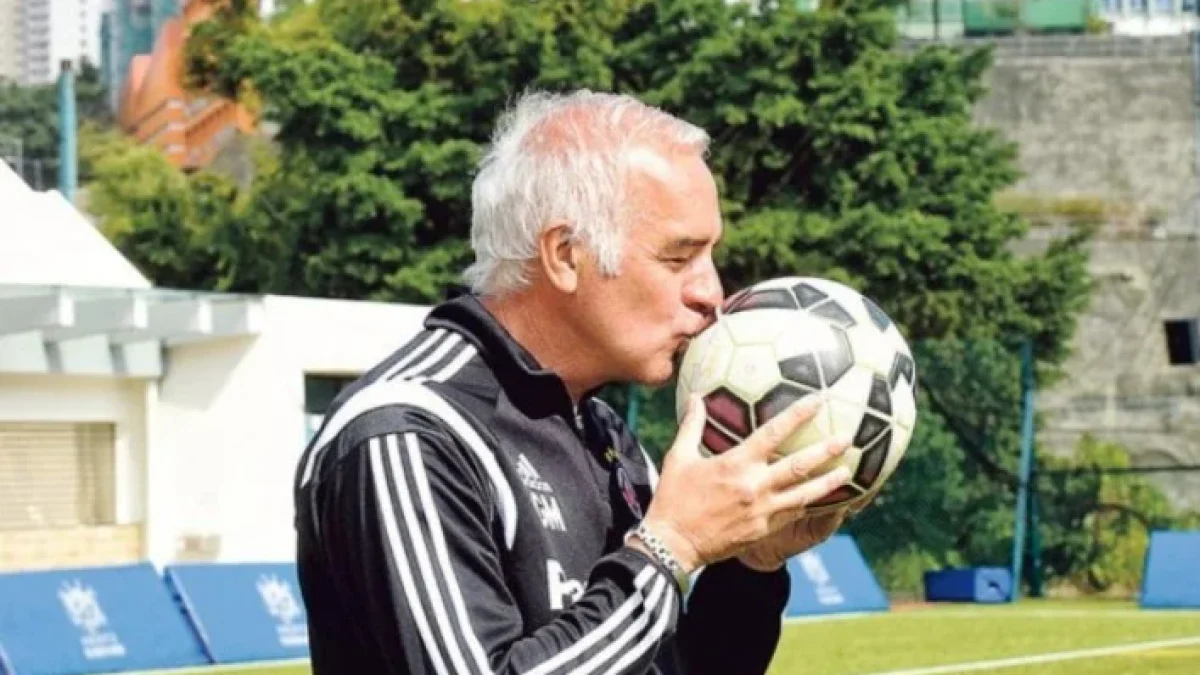 BERITA PERSIB: Mario Gomez Sebut Persib Bandung Sering Kehilangan Bola