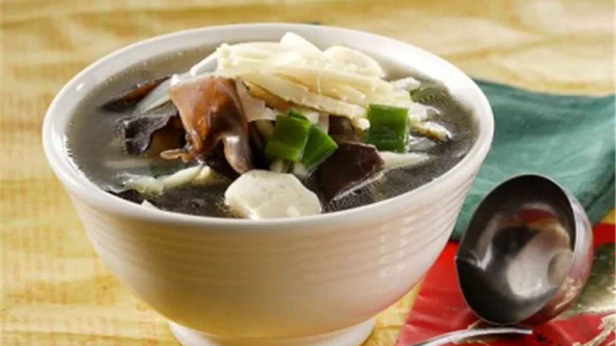 Resep dan Cara Membuat Sup Rebung Bakso Ikan Yang Kaya Nutrisi