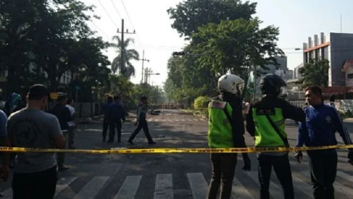 Bom Gereja Surabaya, Tiga Orang Tewas