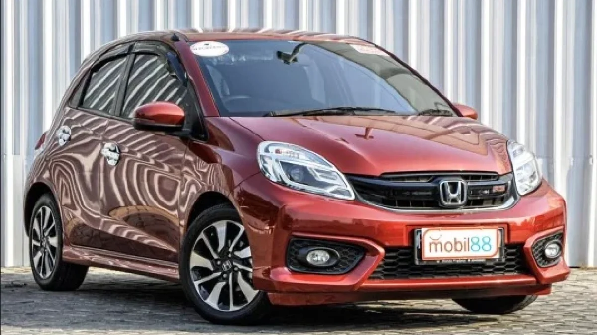 Berburu Mobil Honda Brio Bekas dengan Mudah dan Aman di Mobil88 E-store