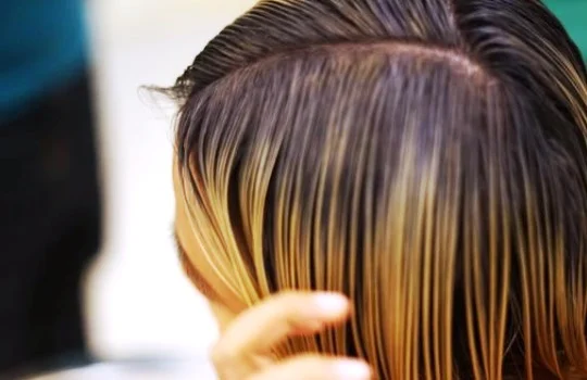 Ketahui 5 Tips Melakukan Pewarnaan Rambut Tanpa Bleaching
