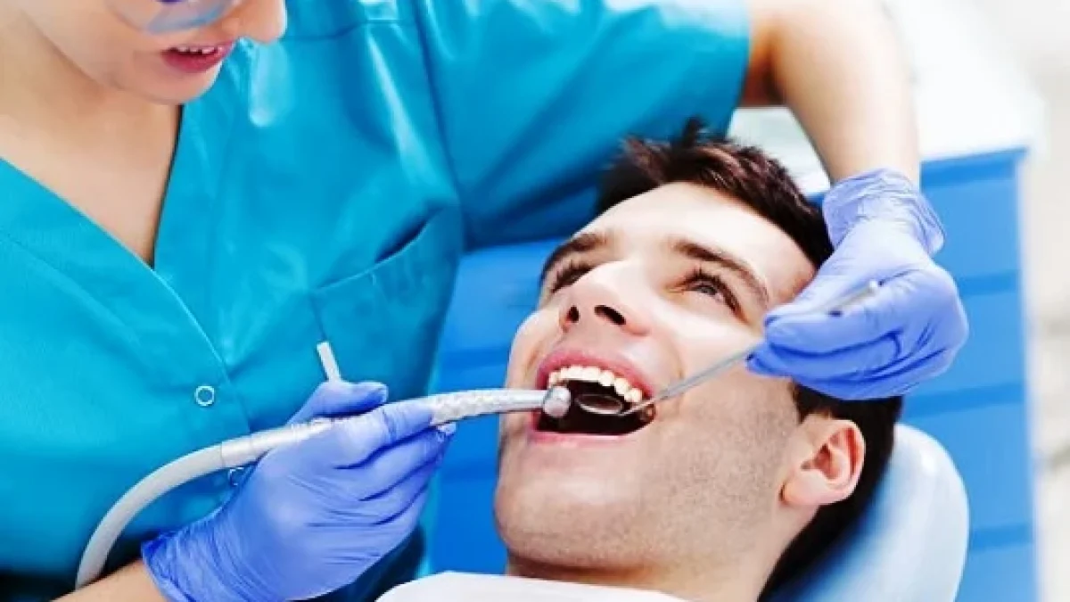 Tips Mengatasi Rasa Takut untuk Perawatan Gigi di Dental Clinic Terdekat