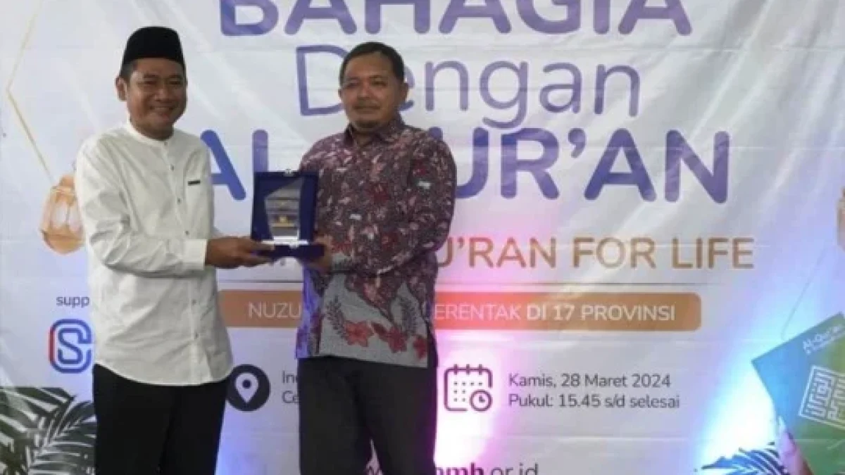 JNE Terima Penghargaan Tebar Sejuta Al-Qur’an dari Baitul Maal Hidayatullah
