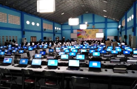 Sewa Laptop Solo