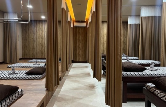 Kayuputih Family Reflexology Surakarta, Oasis Relaksasi Keluarga di Kota Budaya