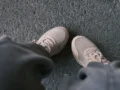 Sepatu Sneakers Paling Nyaman untuk Aktivitas Harian yang Padat