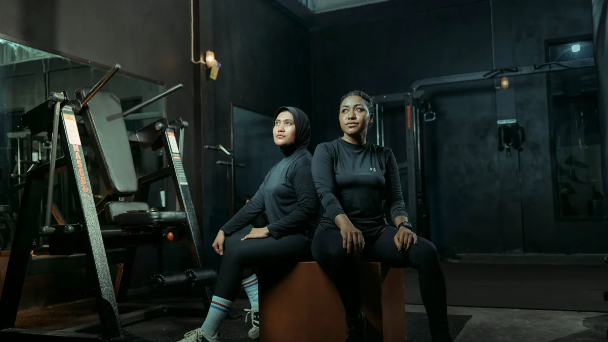 Baju Olahraga Wanita Terbaik yang Nyaman Dipakai Gerak