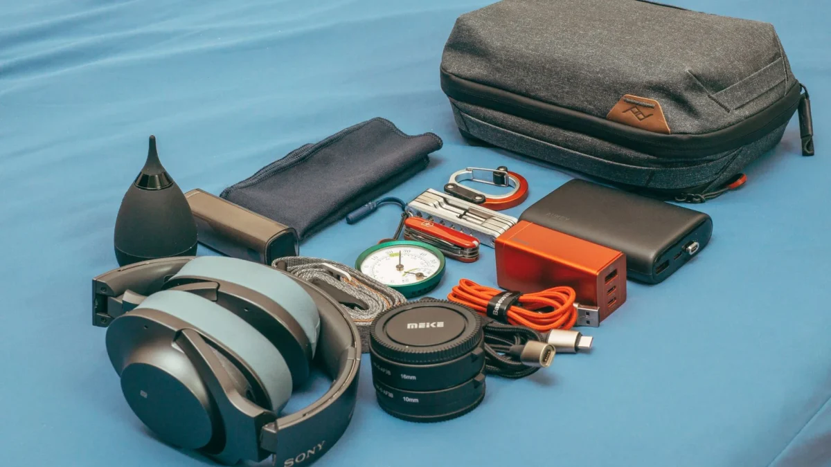 Perlengkapan Traveler Wajib Bawa untuk Liburan Ringkas